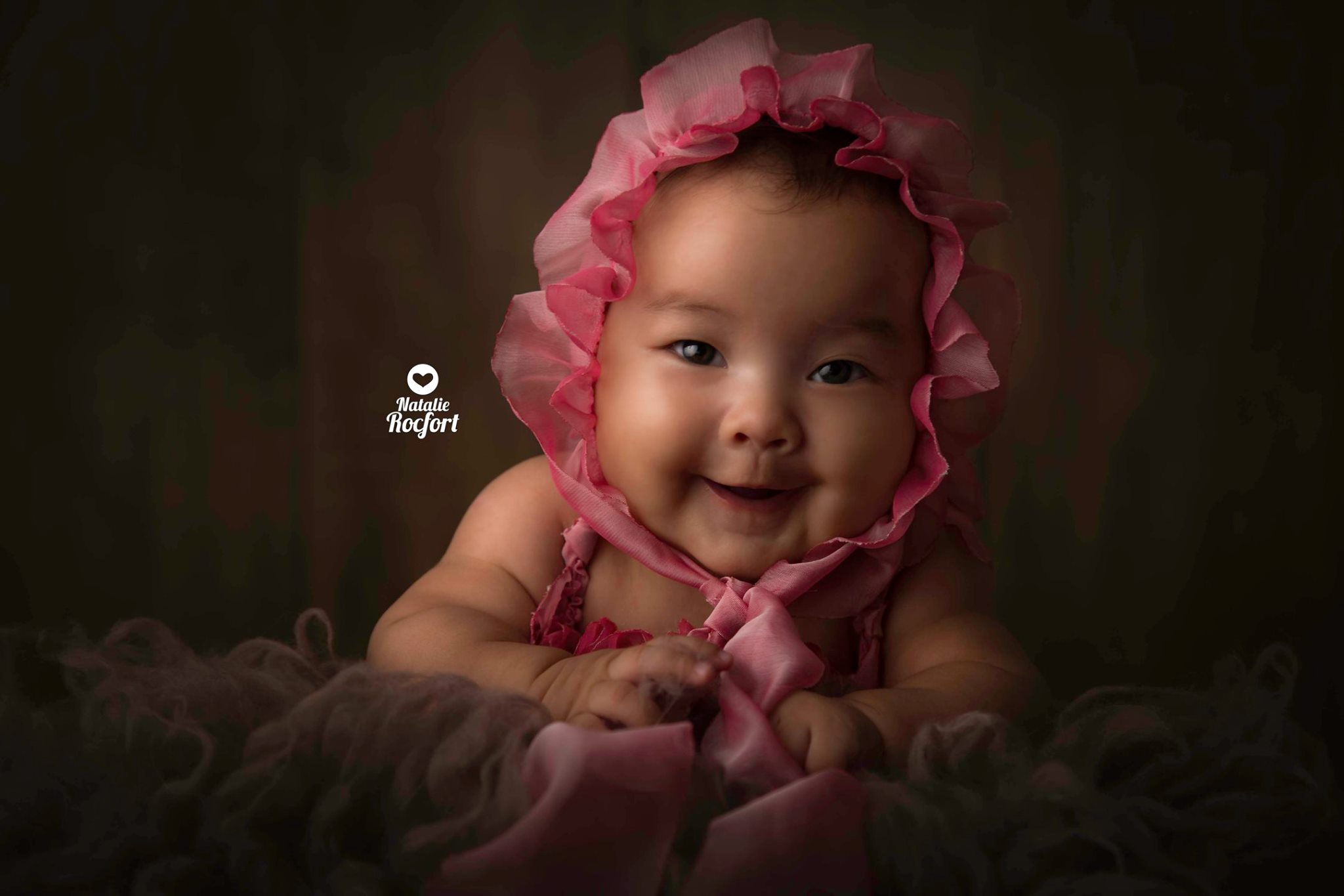 Vera Rocfort 3 meses gorro rosado estudio de fotografía infantil Natalie Rocfort Lima Perú